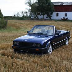 BMW e30 318i cabriolet