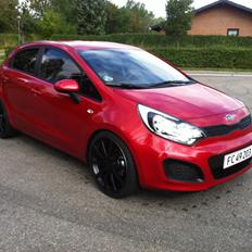 Kia Rio 1.1 CRDi med 19"
