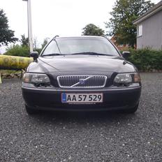 Volvo v70 2,4 D5 Black Ediction