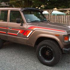 Toyota LandCruiser HJ60