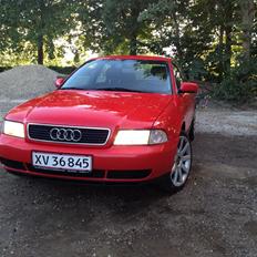 Audi A4 2.4L v6 solgt