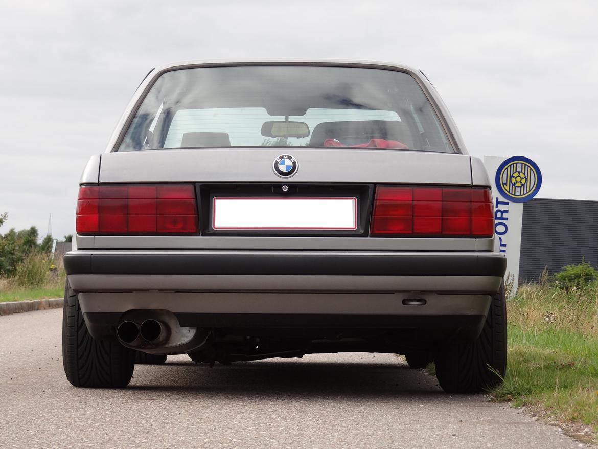 BMW E30 320i billede 10