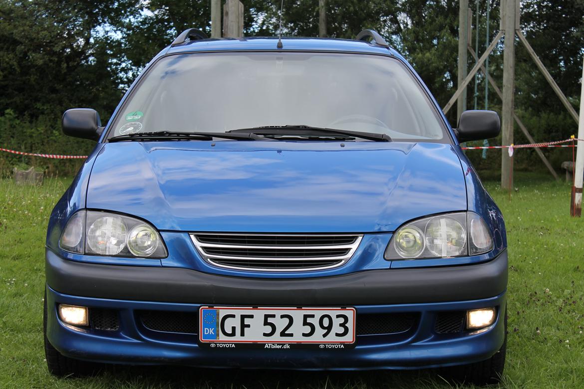 Toyota Avensis billede 1