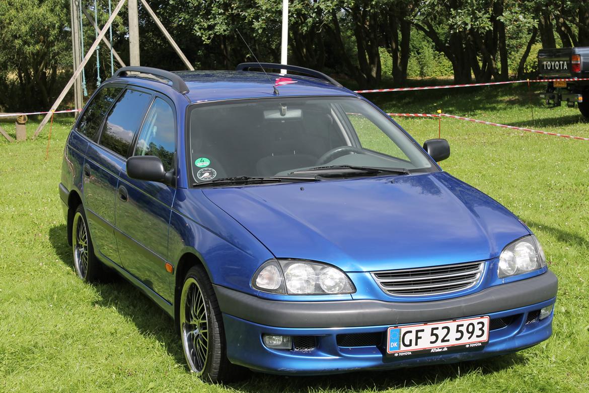Toyota Avensis billede 2
