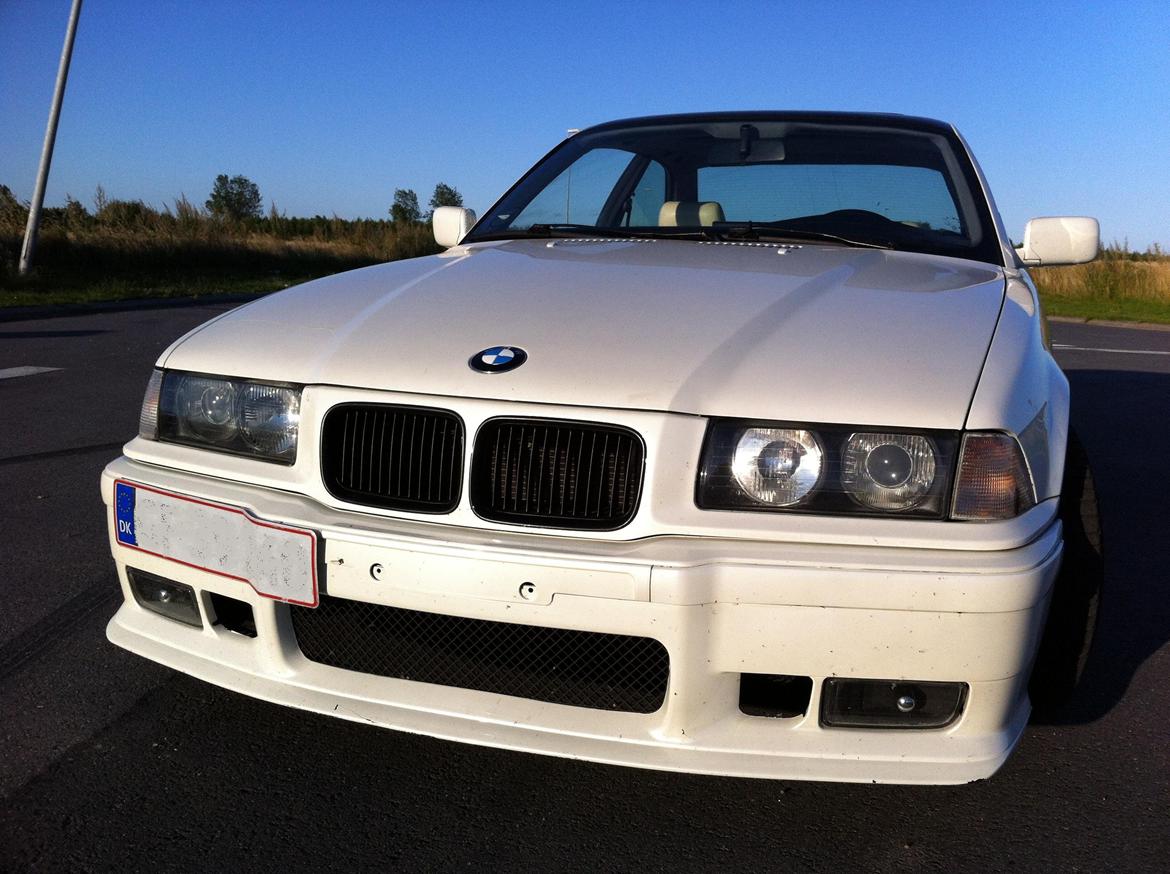 BMW 320I E36 Coupé billede 9