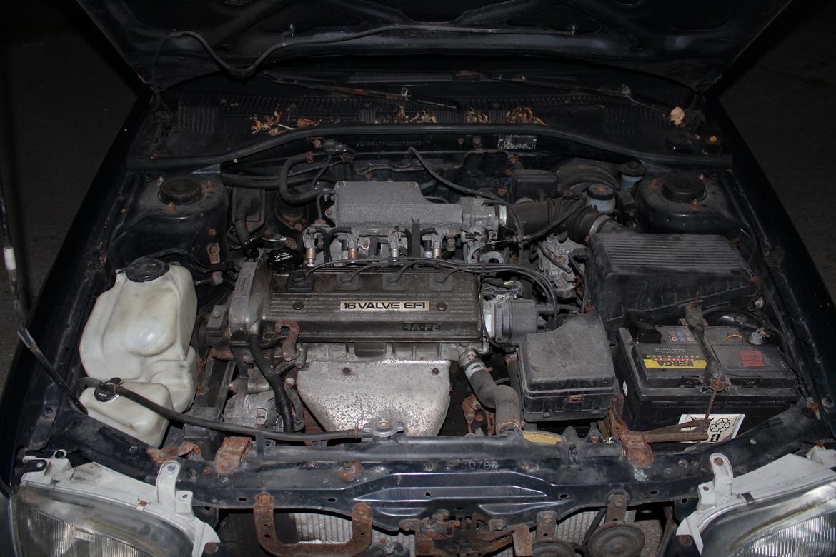 Toyota Carina 1.6 SLI MK III billede 9