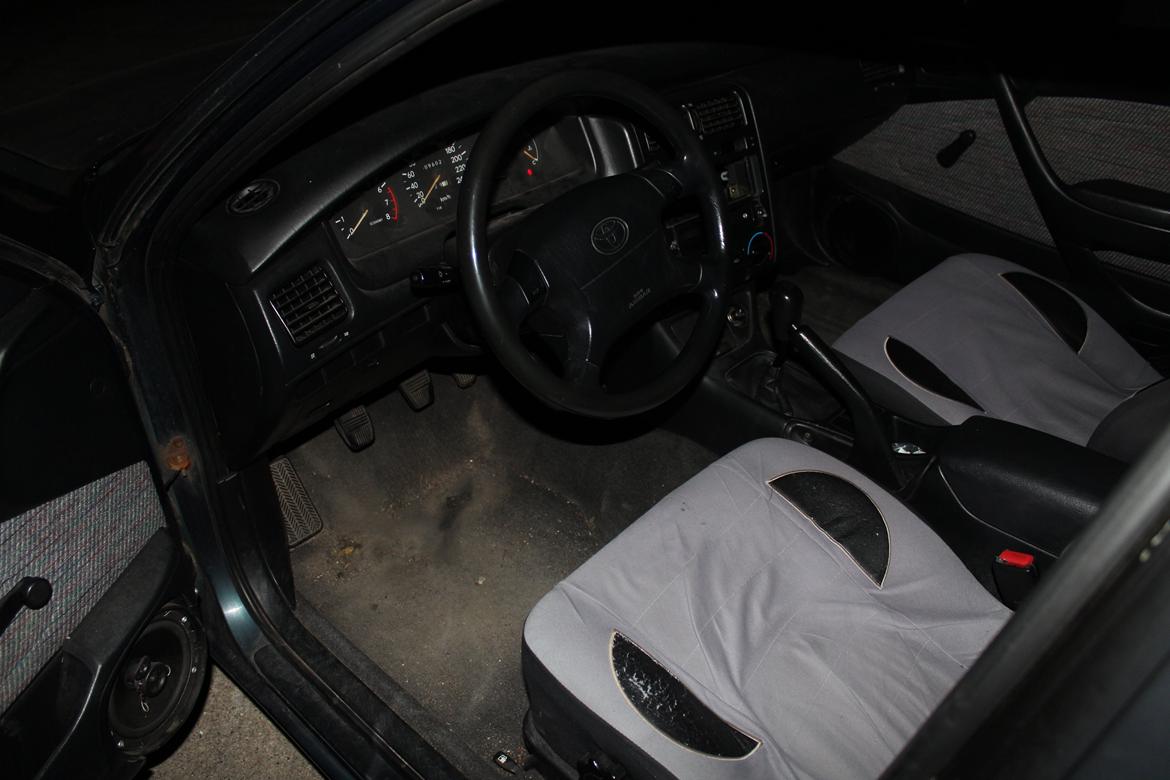 Toyota Carina 1.6 SLI MK III billede 14