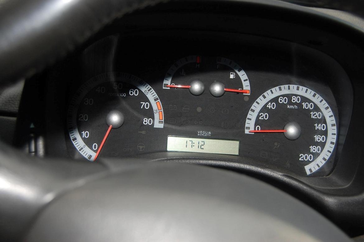 Fiat Punto Sporting 1.2 16v (SOLGT) billede 14