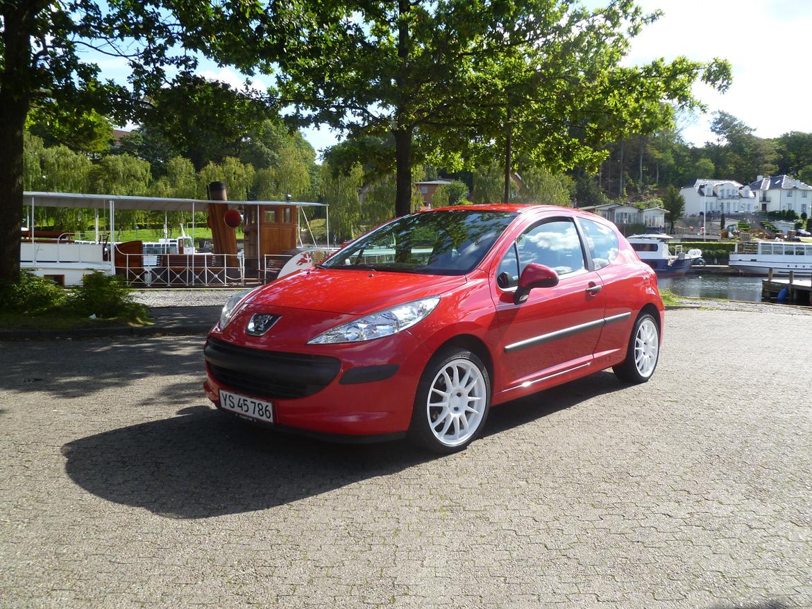 Peugeot 207 billede 2