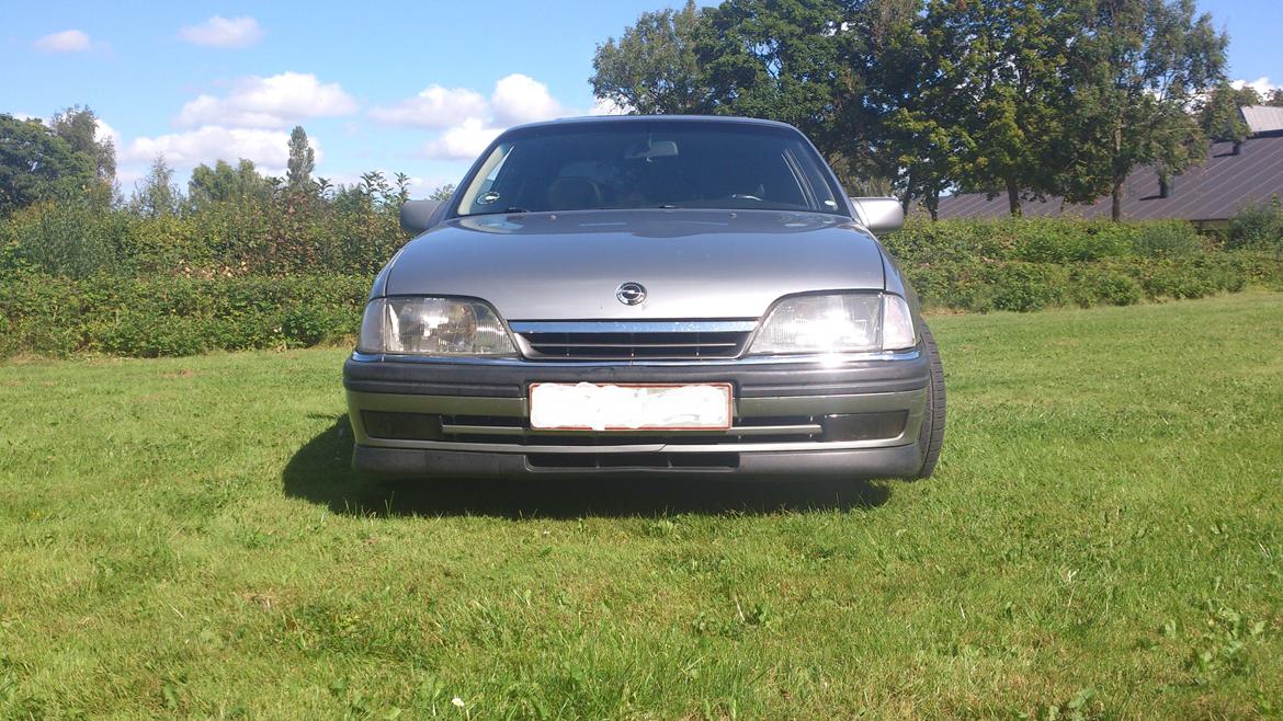 Opel omega A 2,6 billede 3