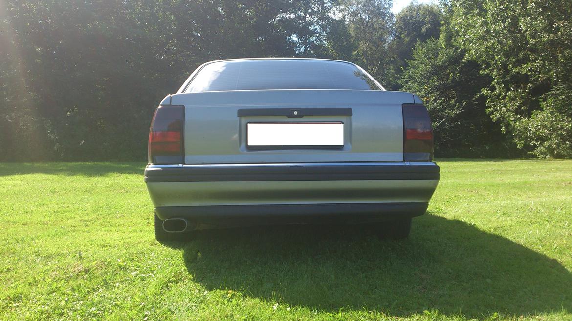Opel omega A 2,6 billede 8