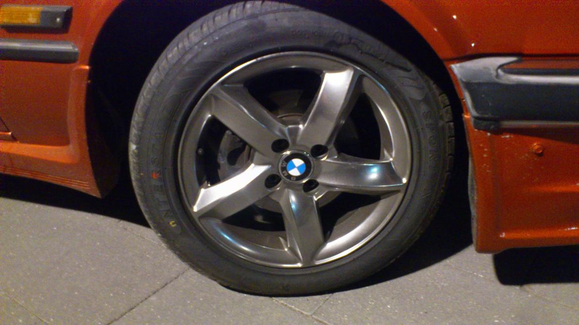 BMW E30 320 billede 14