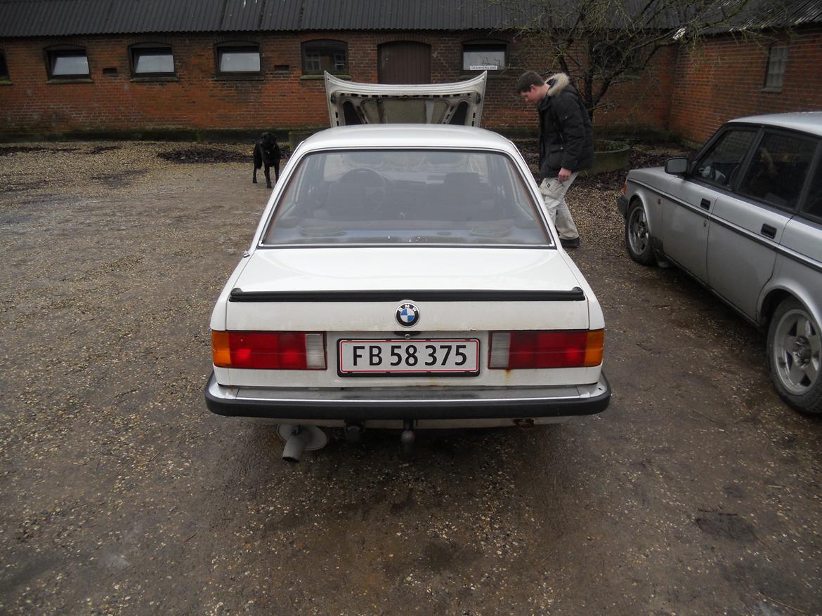BMW E 30 320i billede 6