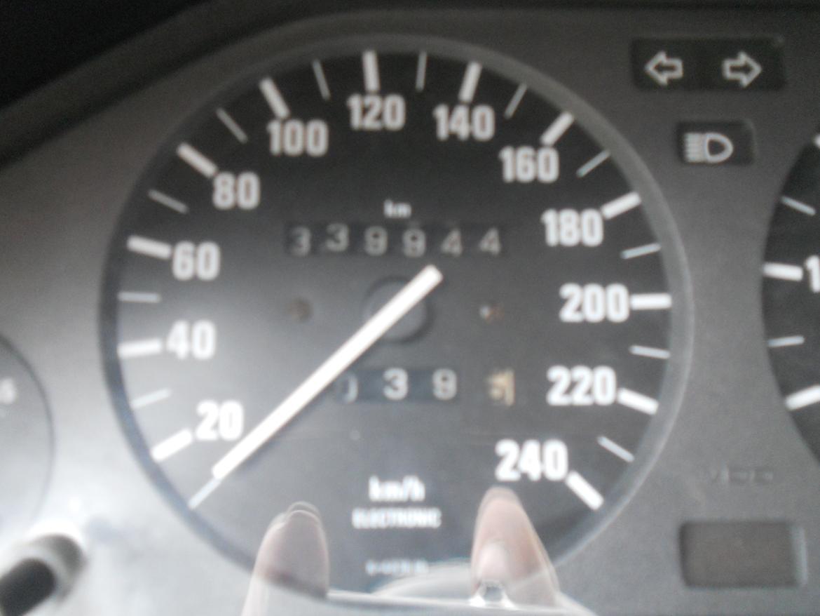 BMW E 30 320i billede 11