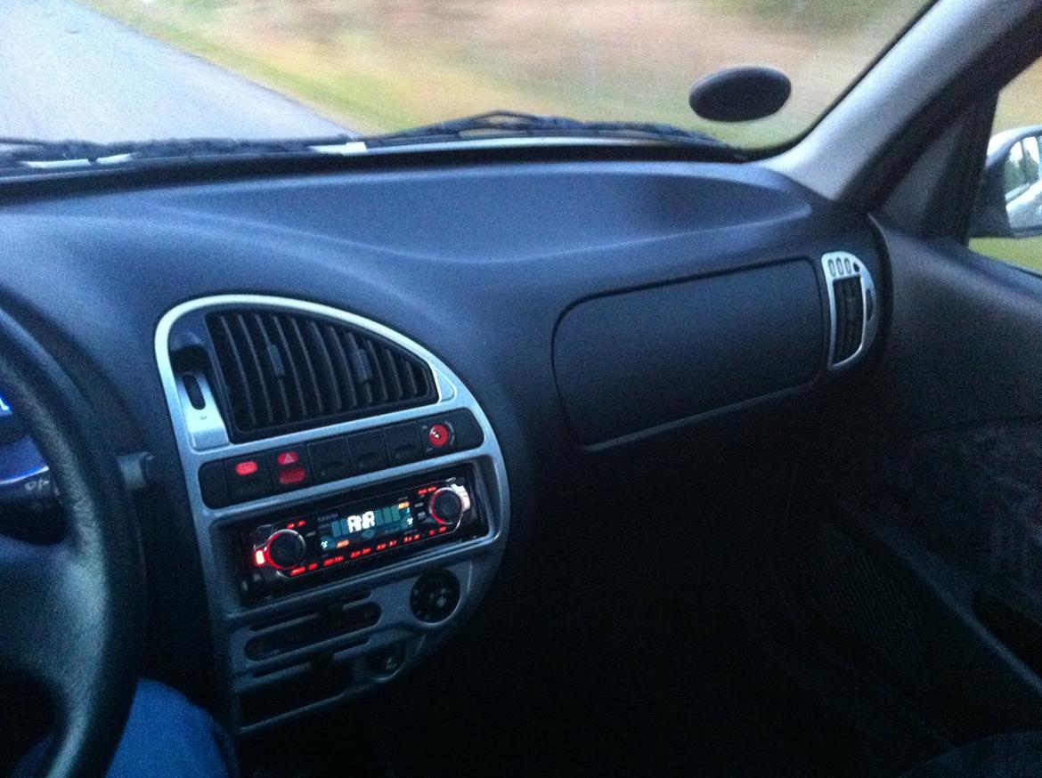 Citroën Saxo 1.6 VTS 16v billede 11