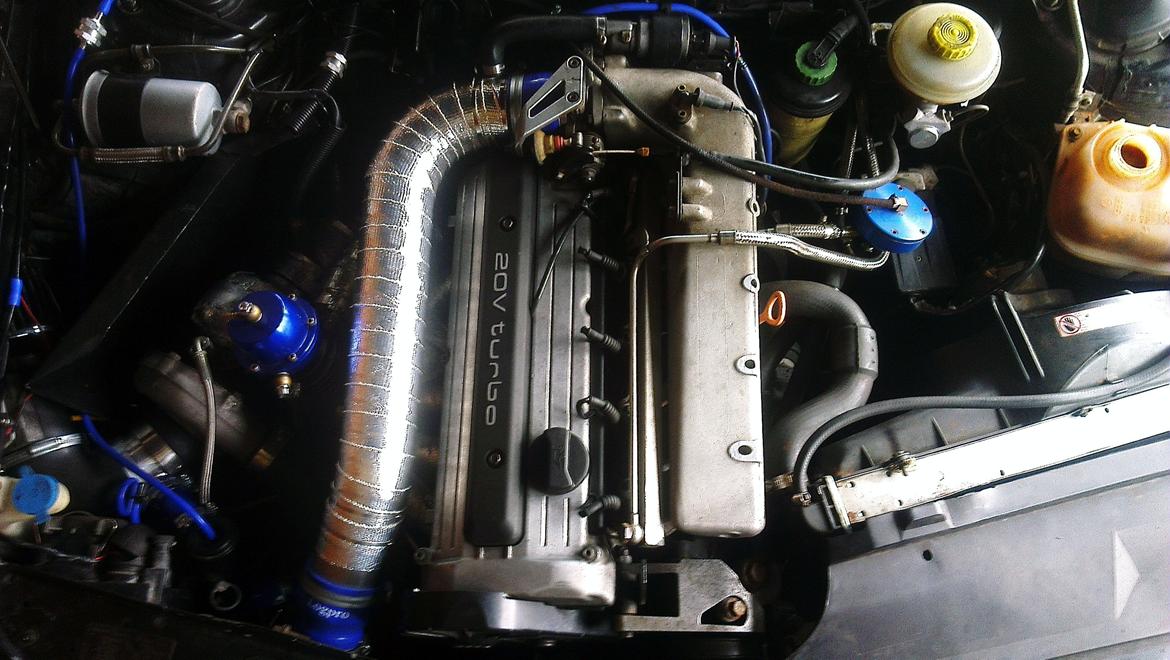 Audi 200 2,2 Quattro Turbo - her skal der ske lidt  billede 4