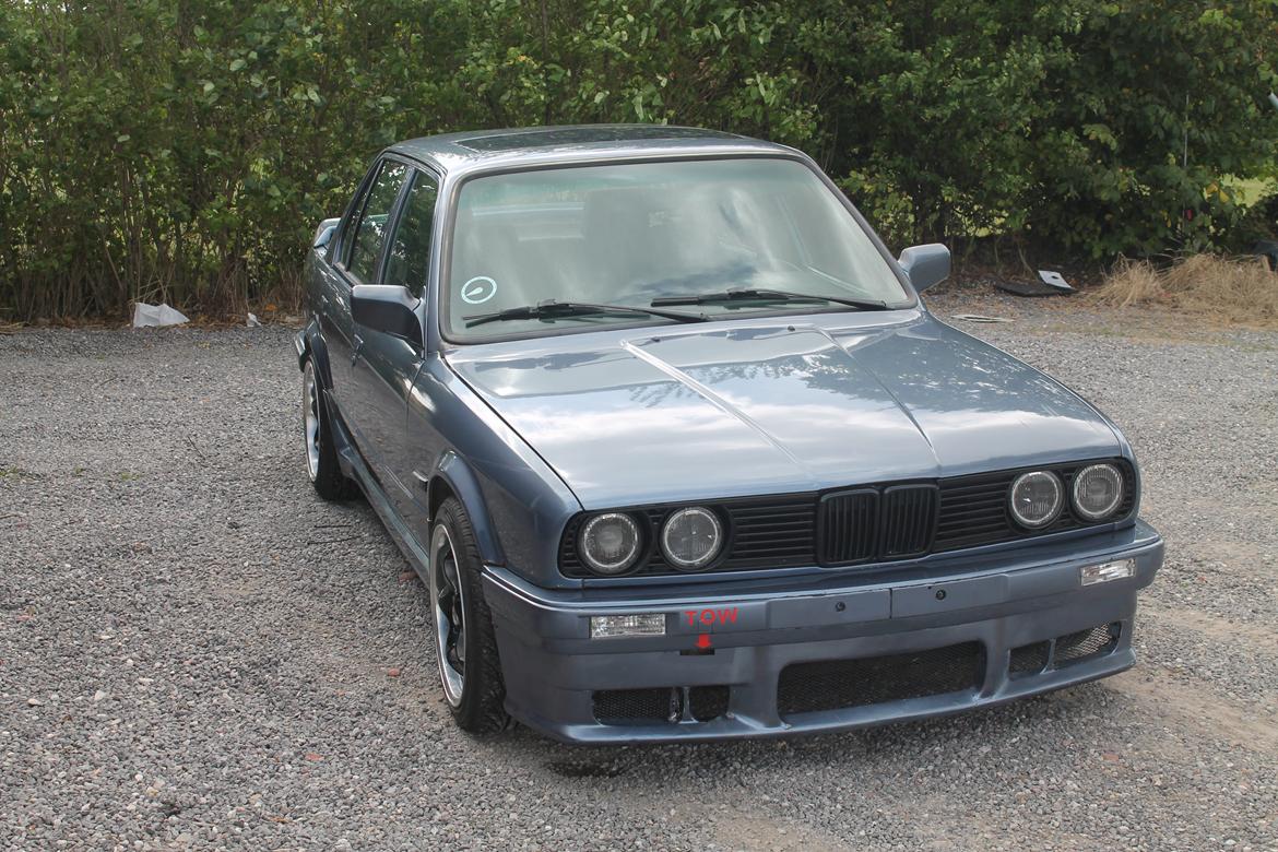 BMW E30 325I 4dørs billede 3