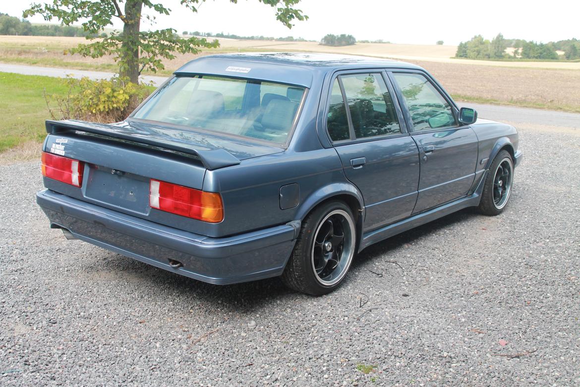 BMW E30 325I 4dørs billede 7