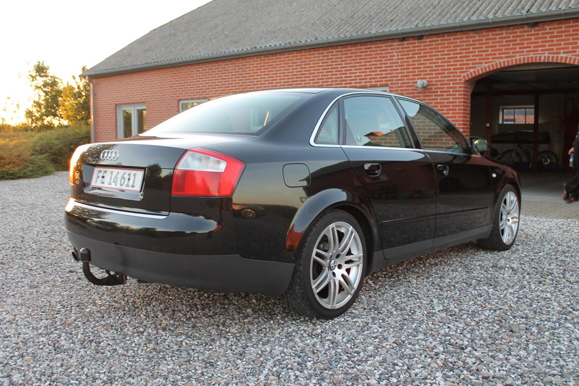Audi A4 B6 1,6 billede 4