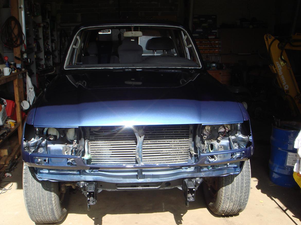 Toyota Land Cruiser HDJ 80 VX - fronten inden den blev samlet billede 17