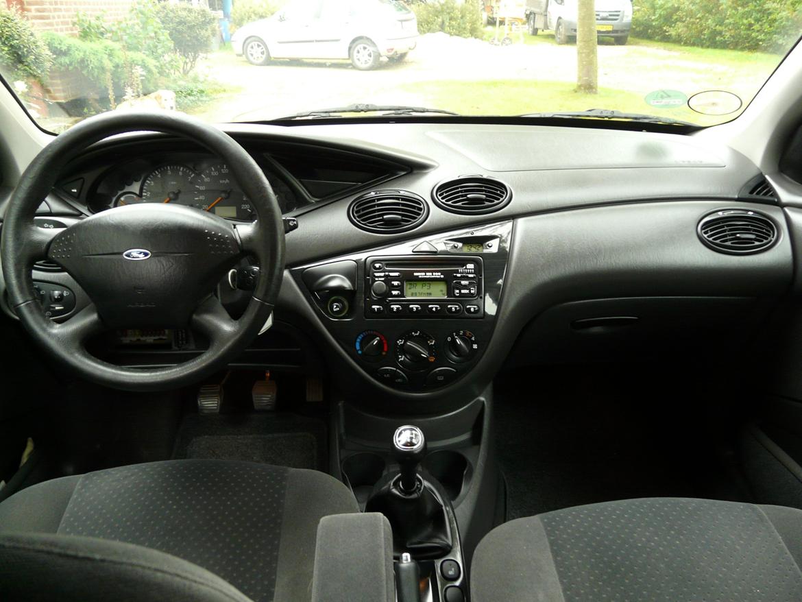 Ford Focus 1.6 Ghia billede 7