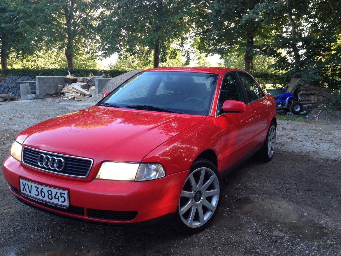 Audi A4 2.4L v6 solgt billede 1