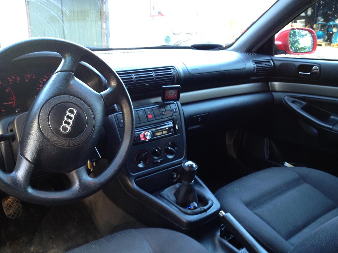 Audi A4 2.4L v6 solgt billede 7