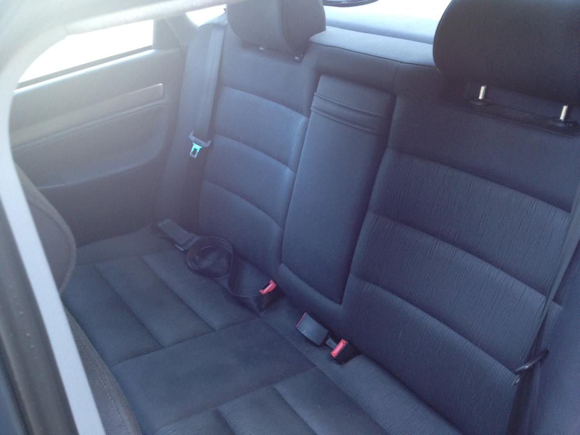 Audi A4 2.4L v6 solgt billede 10