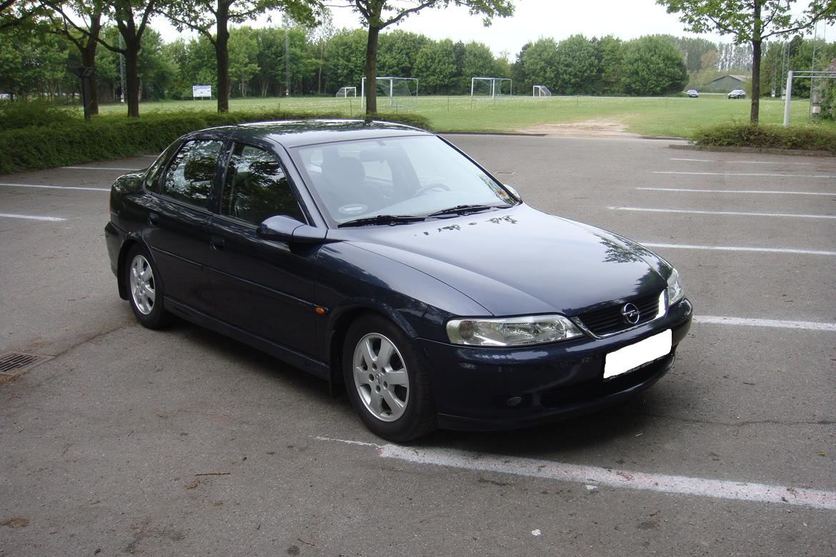 Opel Vectra B 2,2 16V Elegance billede 8