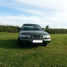 Saab 900