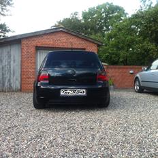 VW Golf 4 R32 Look (solgt)