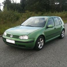 VW golf 4 1.6 sr solgt!
