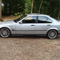 BMW E36 325i "Solgt"