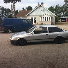 Ford Sierra 1,6 Laser