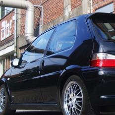 Peugeot 106 1,6 GTI 16V