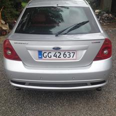 Ford Mondeo st220