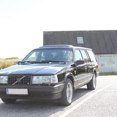 Volvo 945 T4+