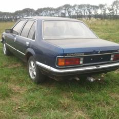 Opel Commodore C 2.5 I Sedan