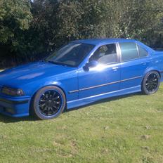 BMW e36 325