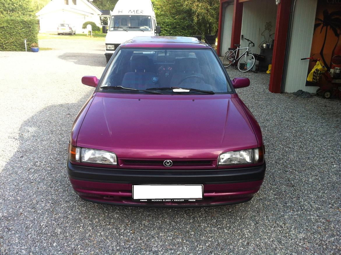 Mazda 323 1.3 sportline billede 4