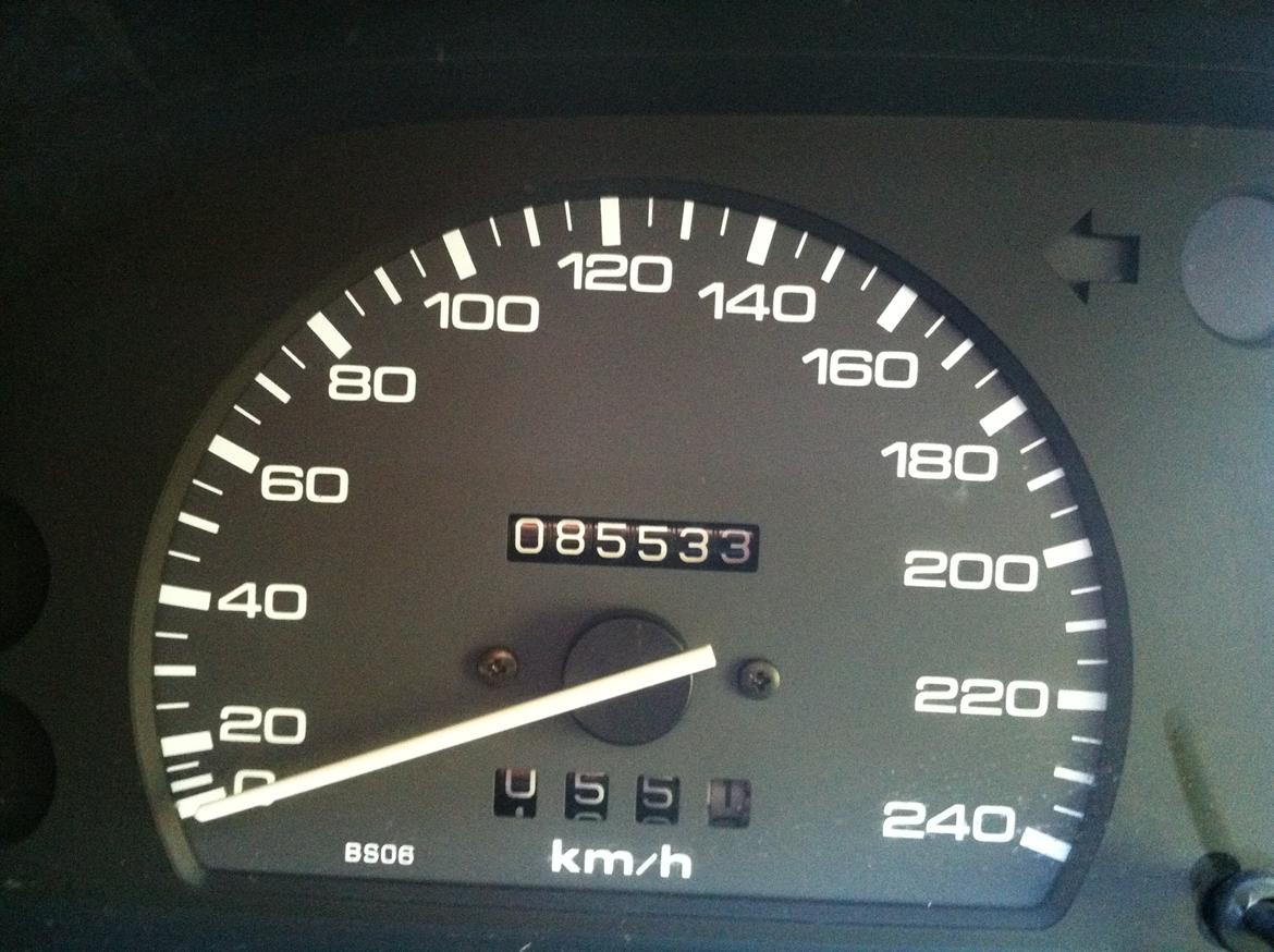 Mazda 323 1.3 sportline billede 7