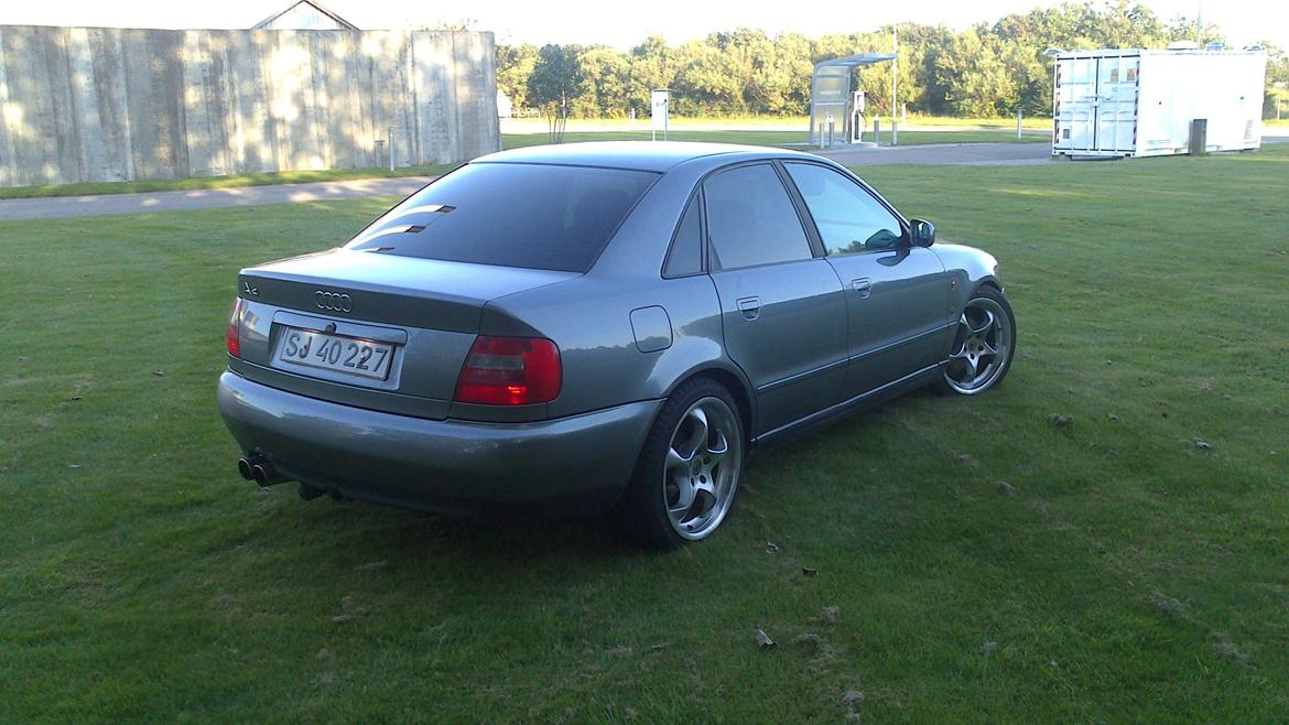 Audi A4 B5 Limousine billede 5