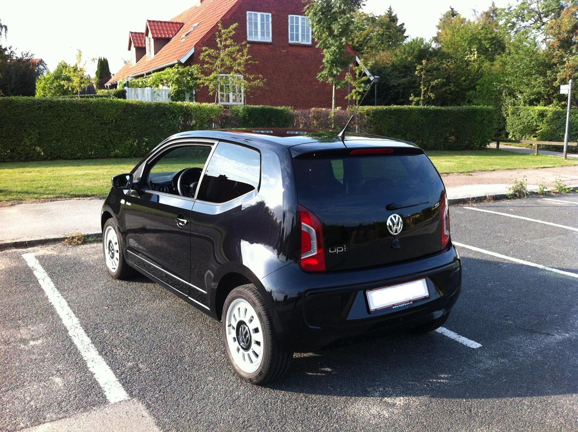 VW up black billede 17