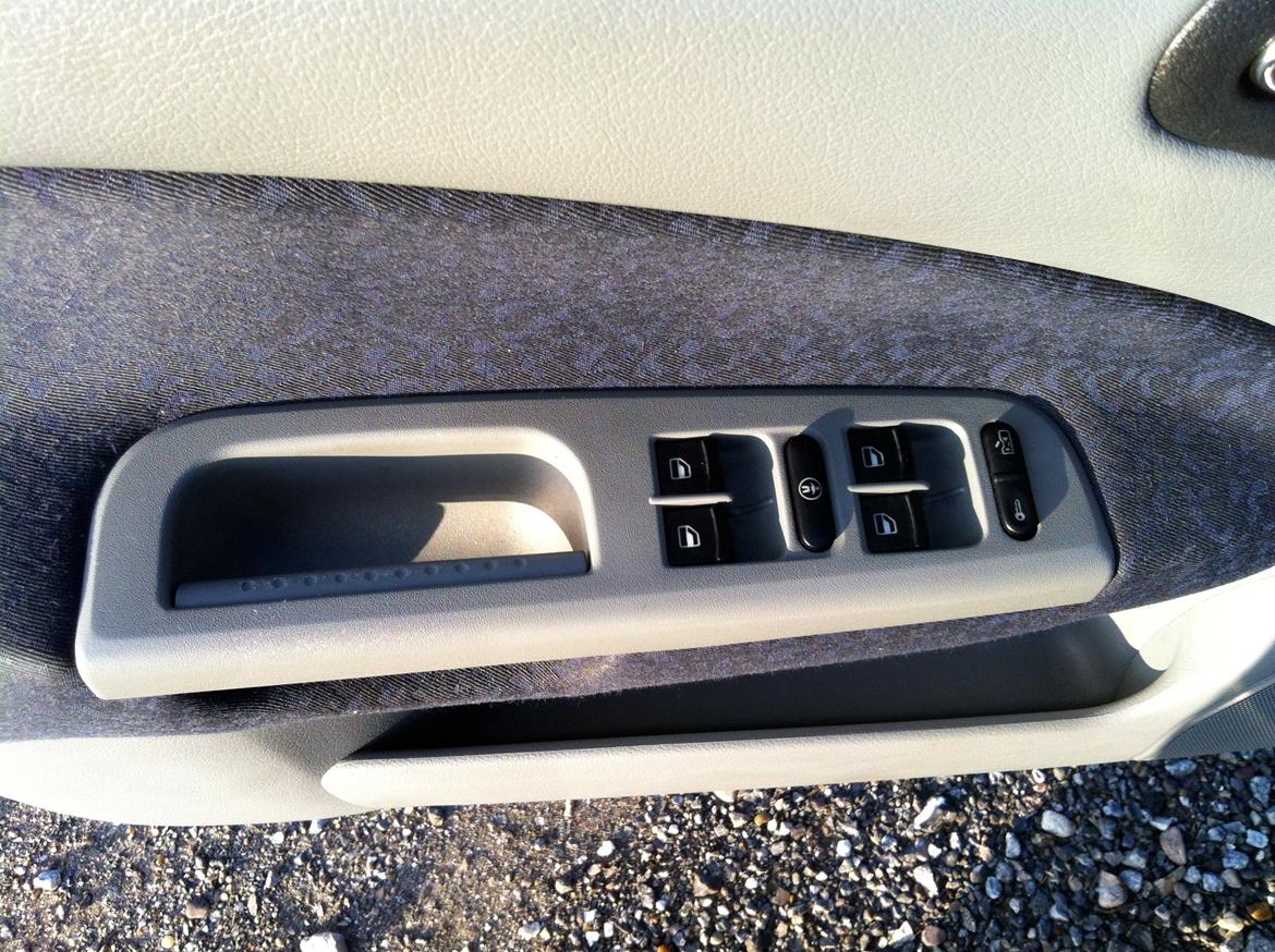 Skoda Octavia 1,6 GLXi Combi billede 16