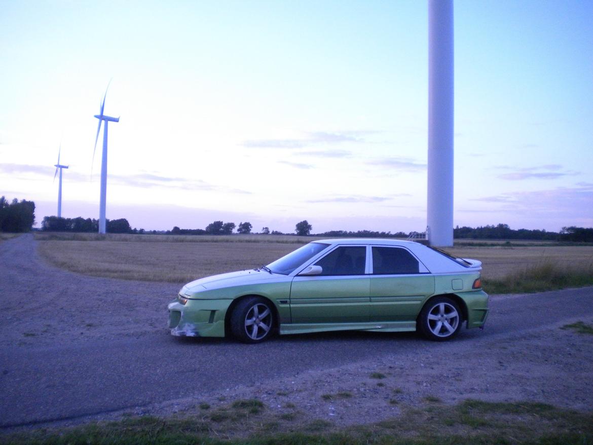 Mazda 323f billede 4