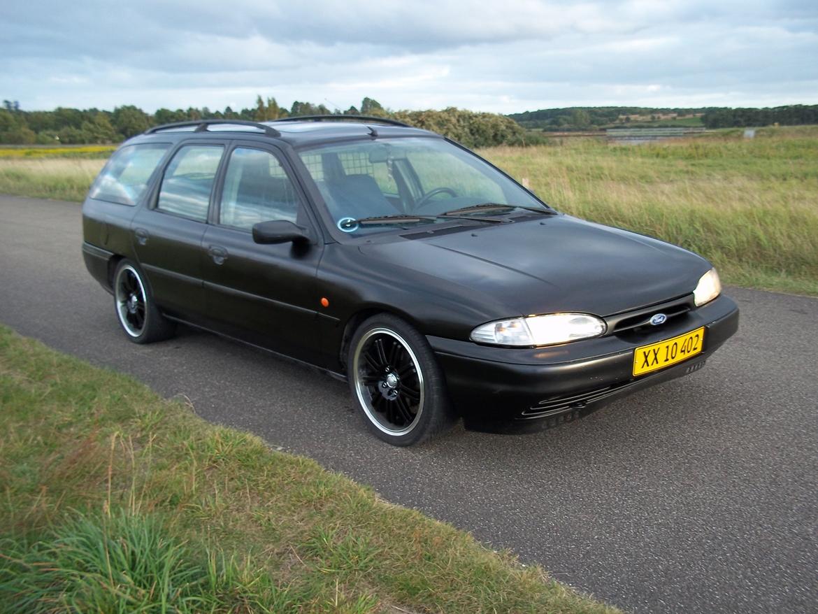 Ford Mondeo van billede 2