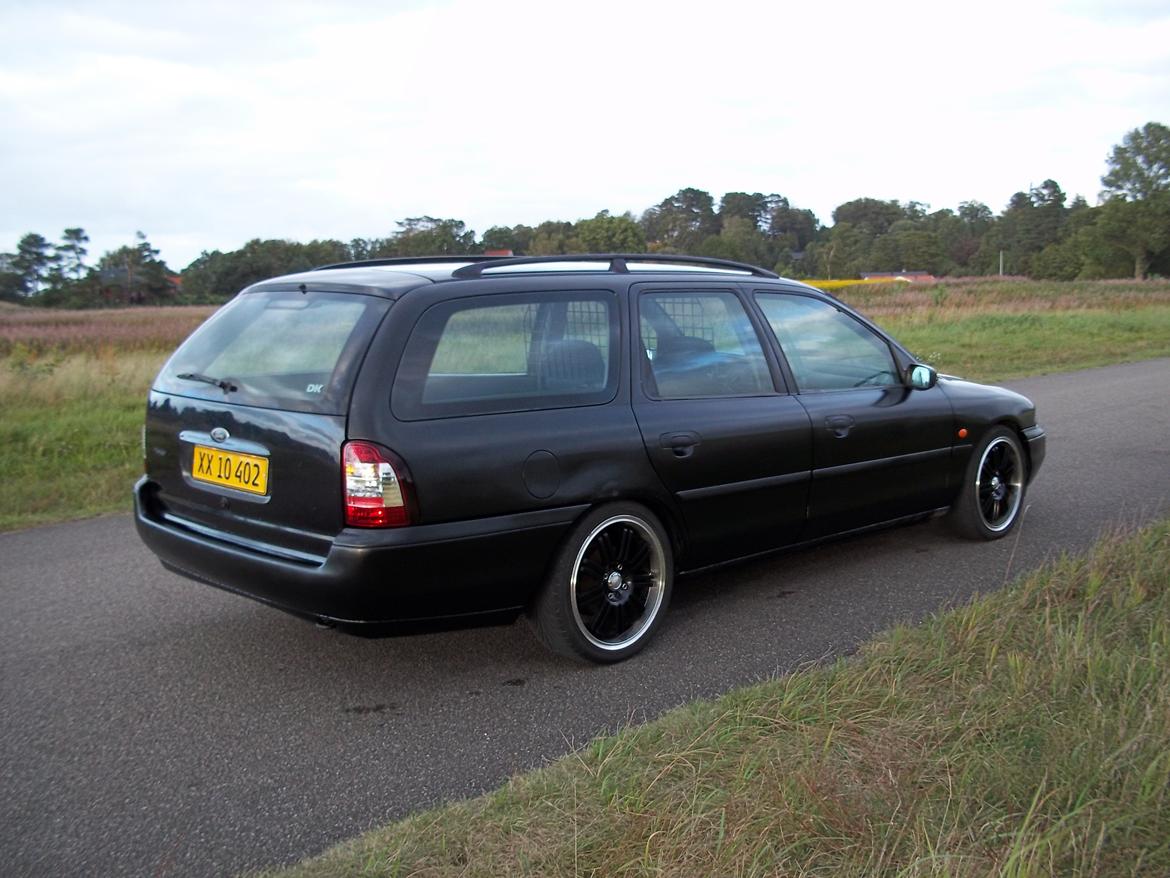 Ford Mondeo van billede 4