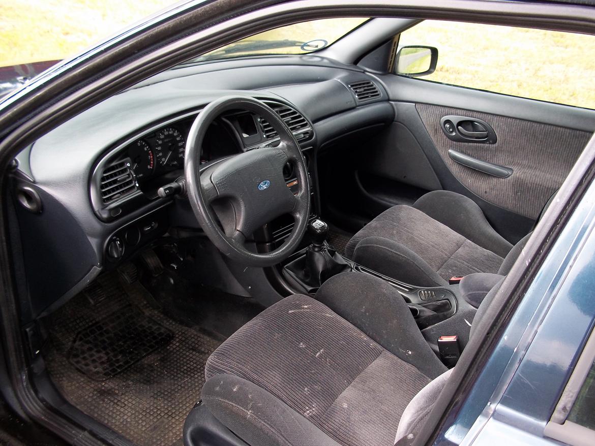 Ford Mondeo van billede 5