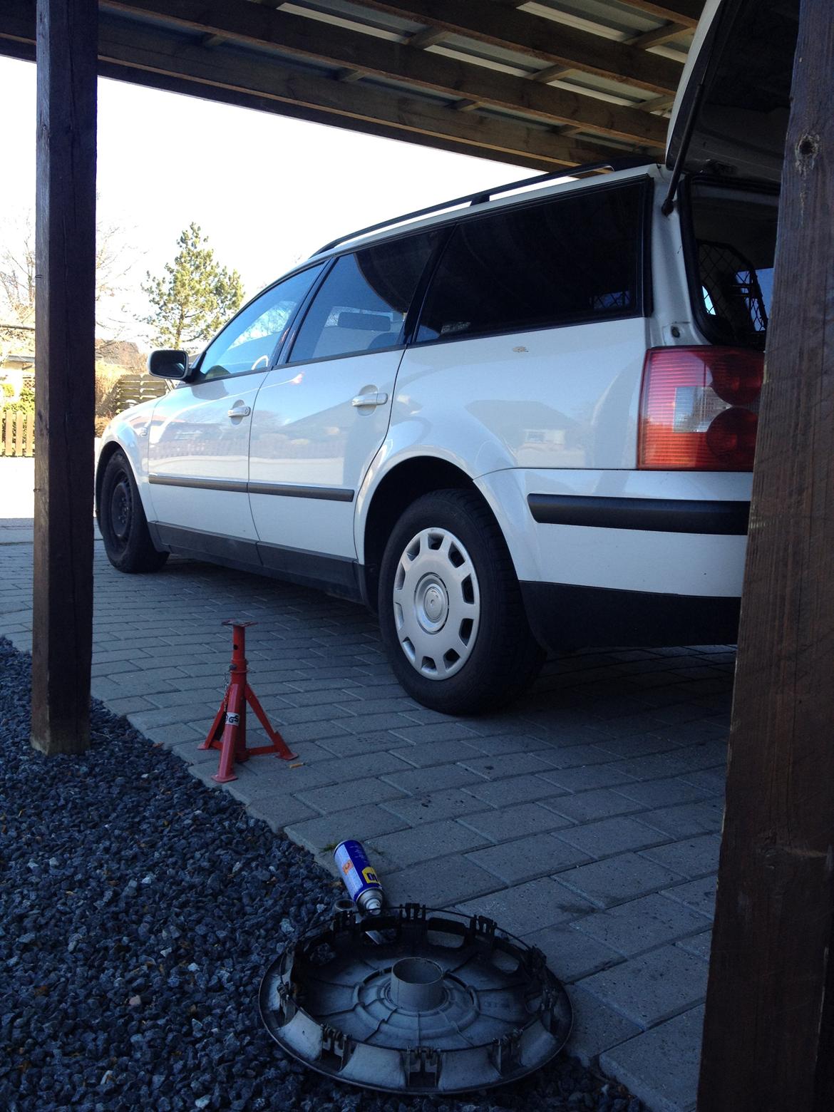 VW passat 3B 1.9 TDI variant Stc - Så kom fronten til jorden billede 5