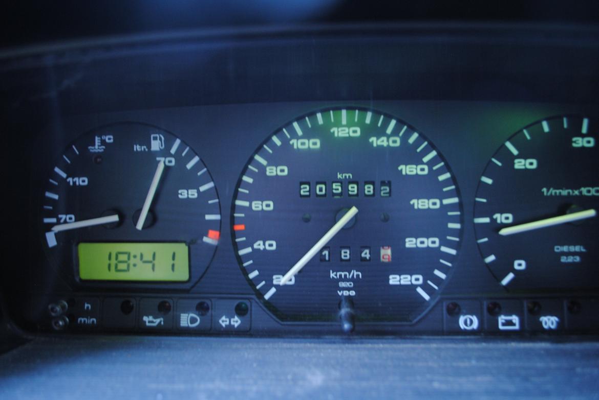 VW Passat 1,6 TD GT Kombi billede 12